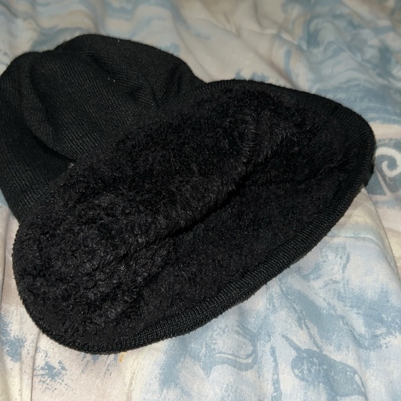 y2k star beanie - Picture 4 of 4